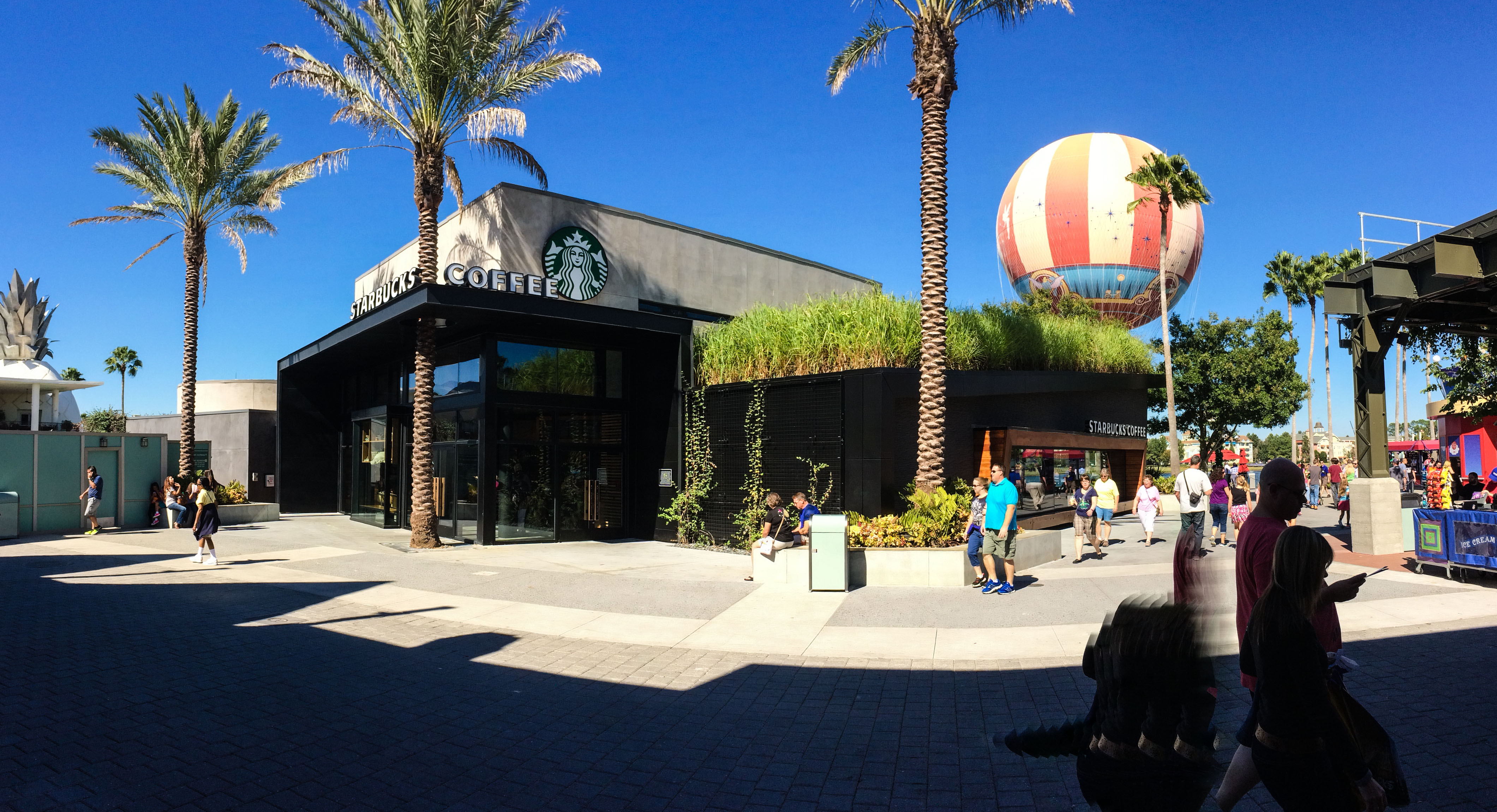 Case Study: Retail Embracing Green Space –Starbucks Downtown Disney, Thinking Outside the Boxwood